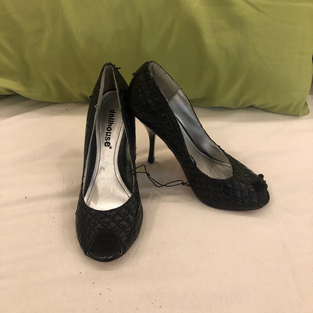 NEVER WORN. Black, DOLLHOUSE, peep toe heels.